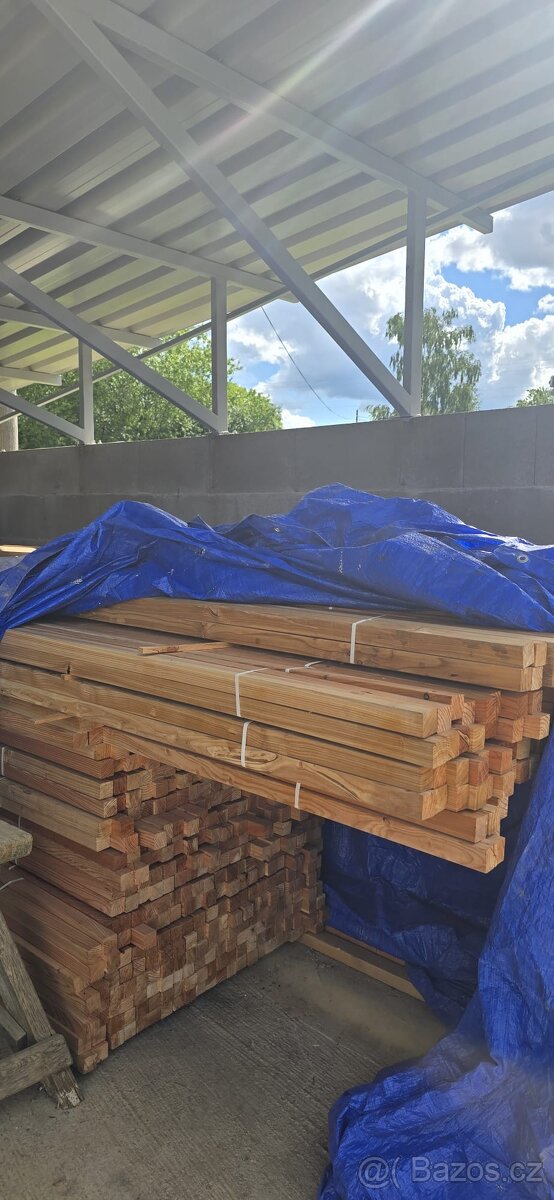 Fasádní obklad - Modřín sušený hoblovaný profil R3