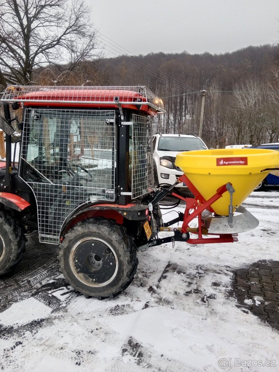 Komunální rozmetadlo posypu 400 litrů