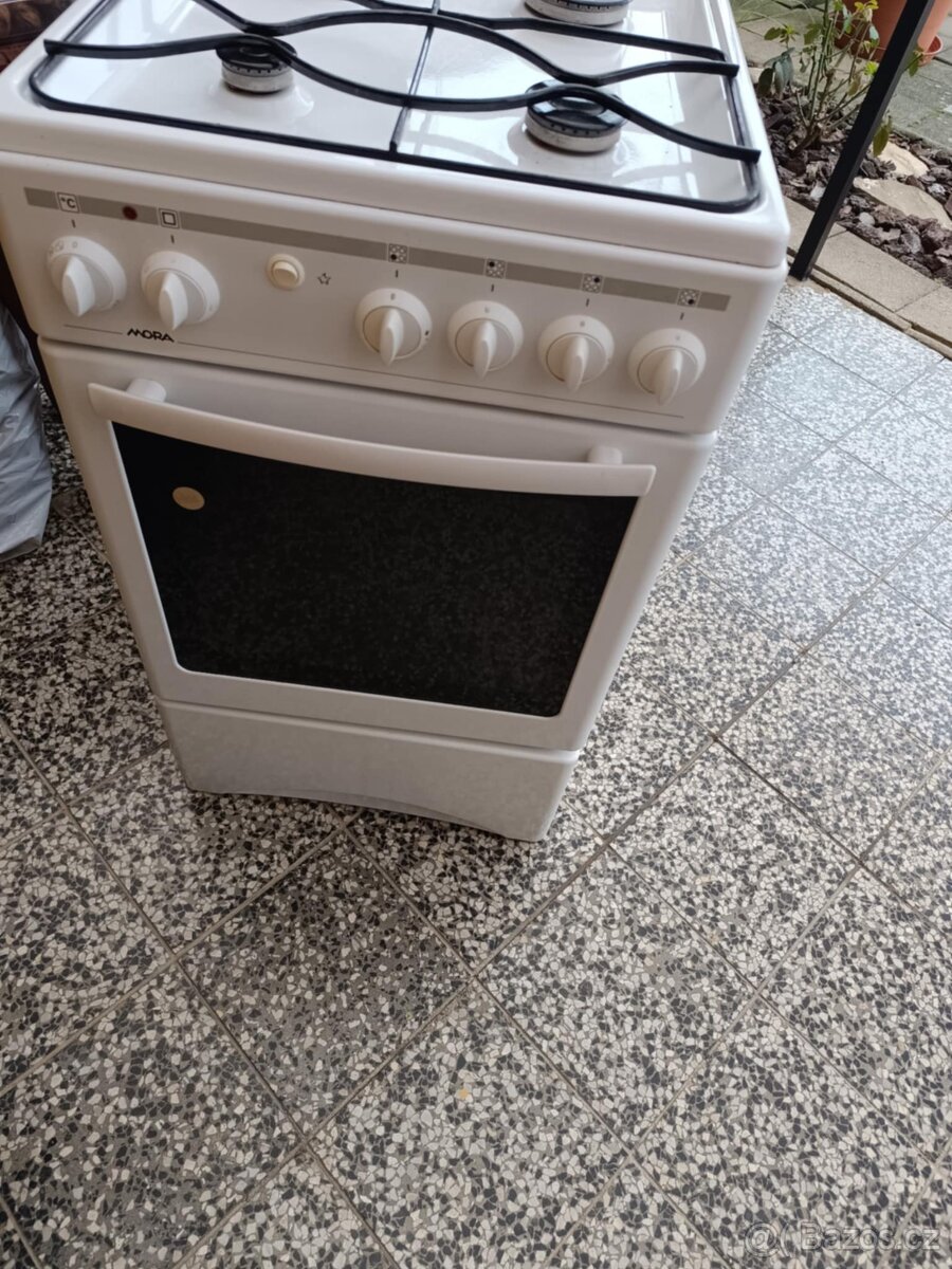 Kombinovaný sporák MORA