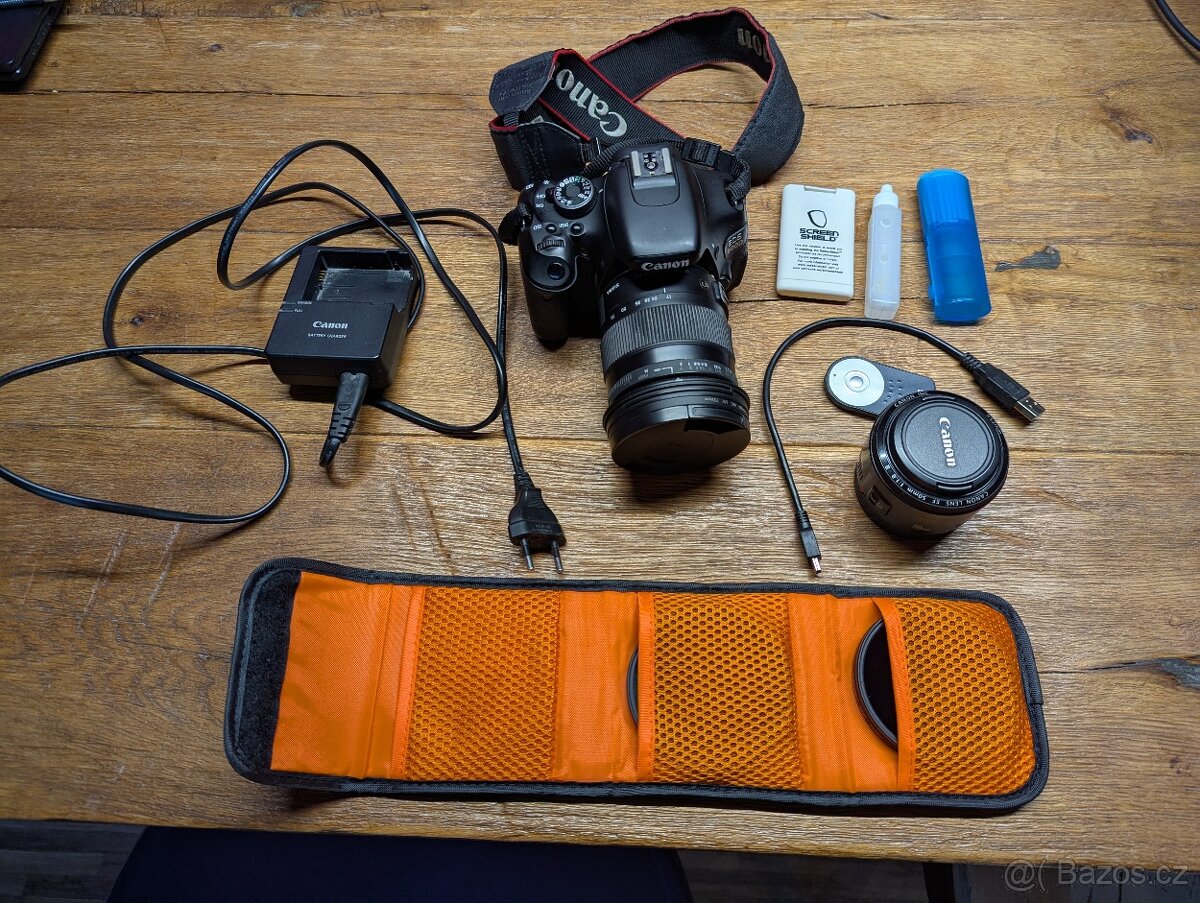 Canon EOS 600D s příslušenstvím