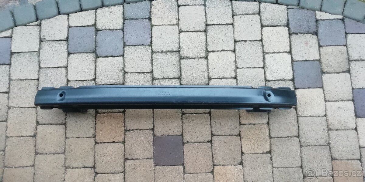 Výztuha zadního nárazníku Fabia 1