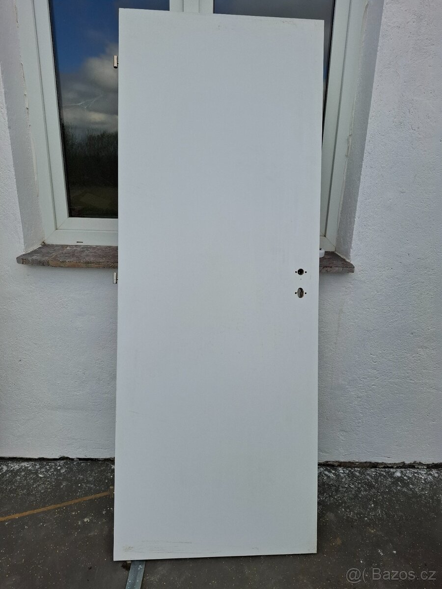 Prodám interiérové dveře Masonite 70 levé