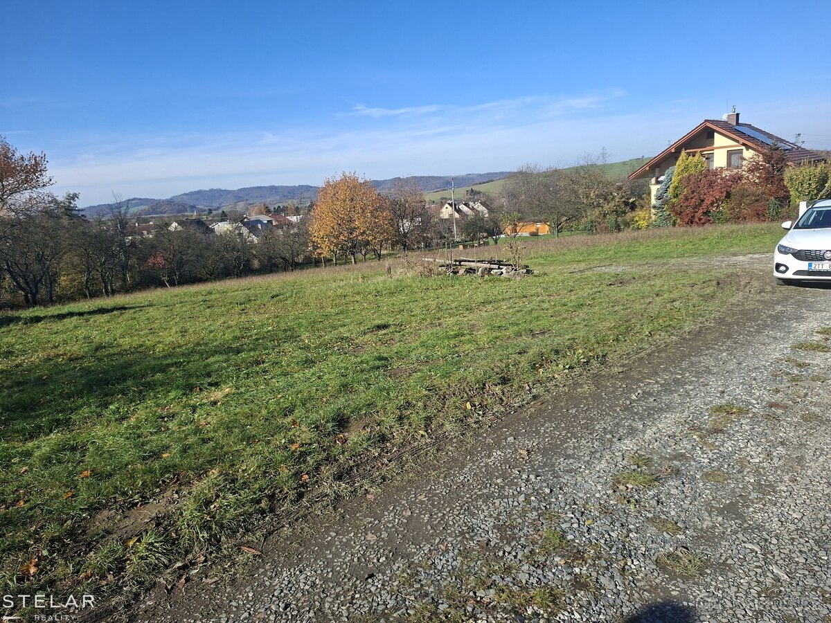 Pozemek, 1518 m²