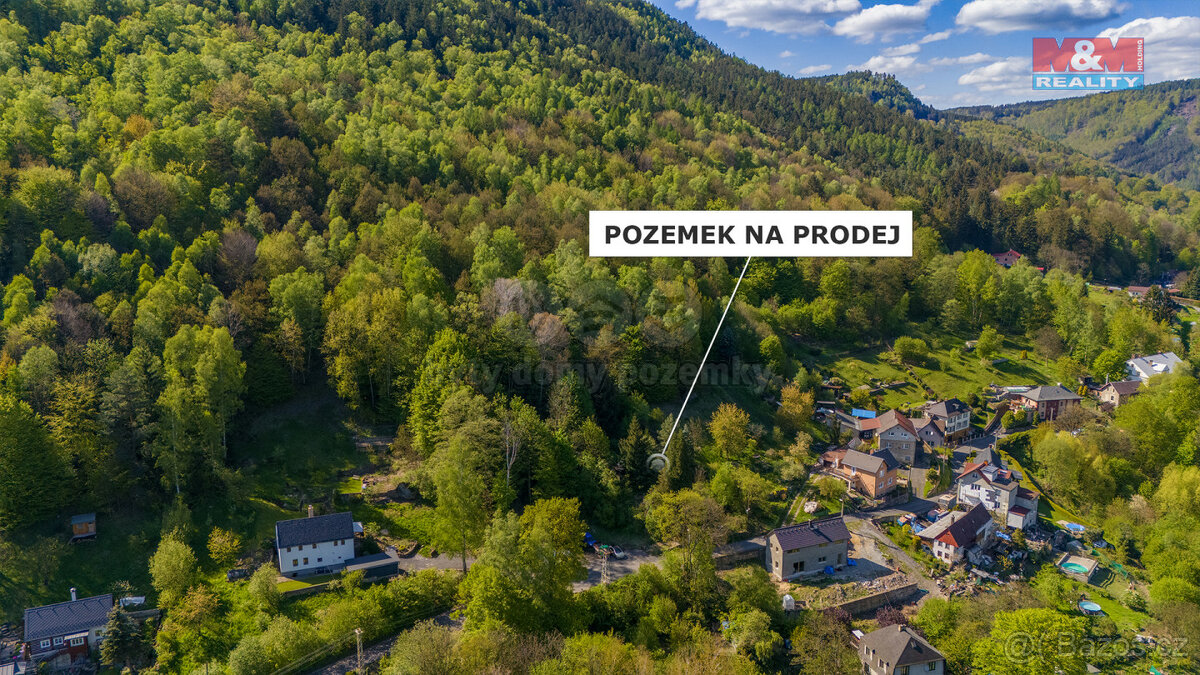 Prodej pozemku k bydlení, 743 m², Děčín