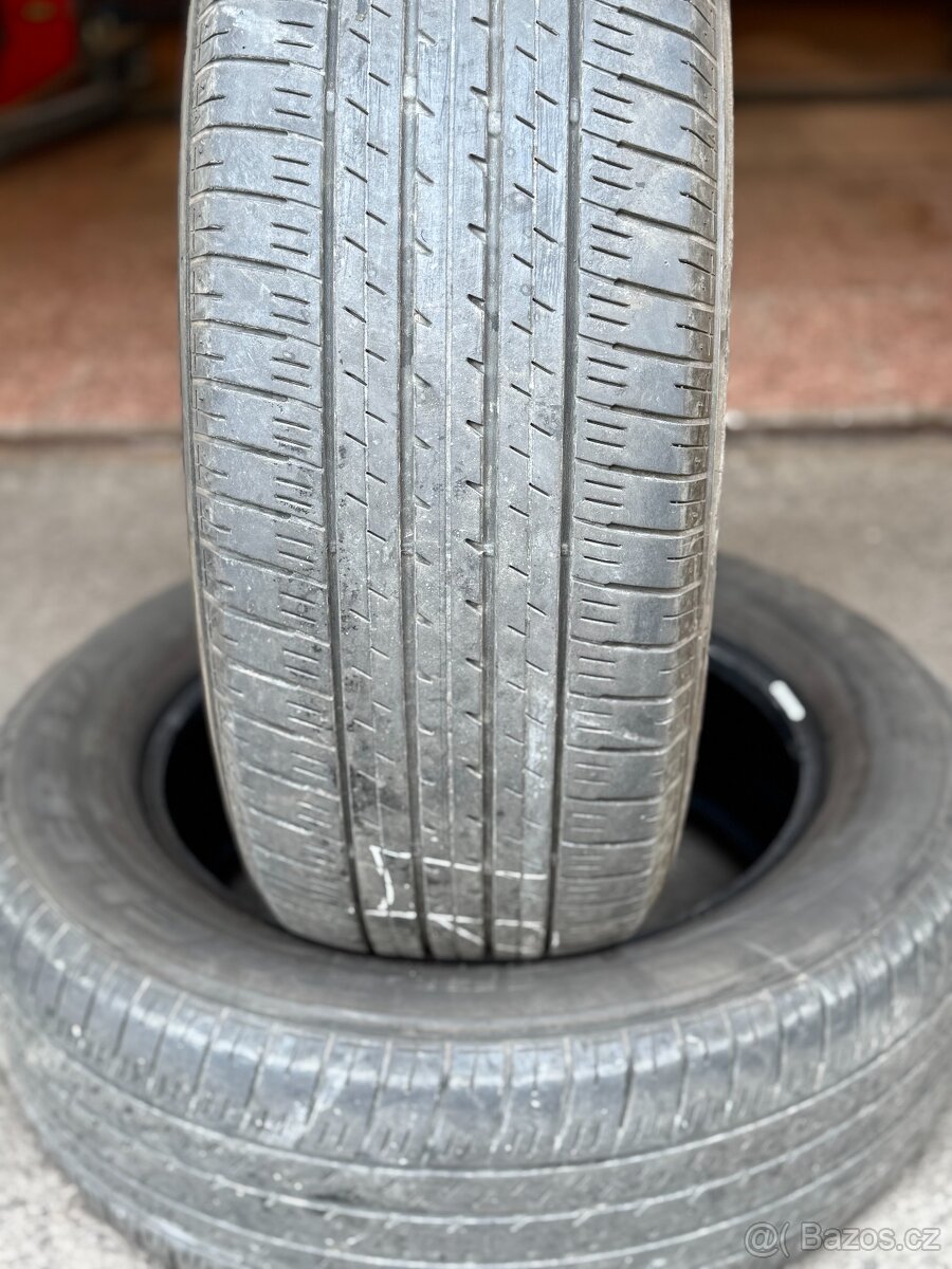 235/60/18 jeté letní Bridgestone 2ks
