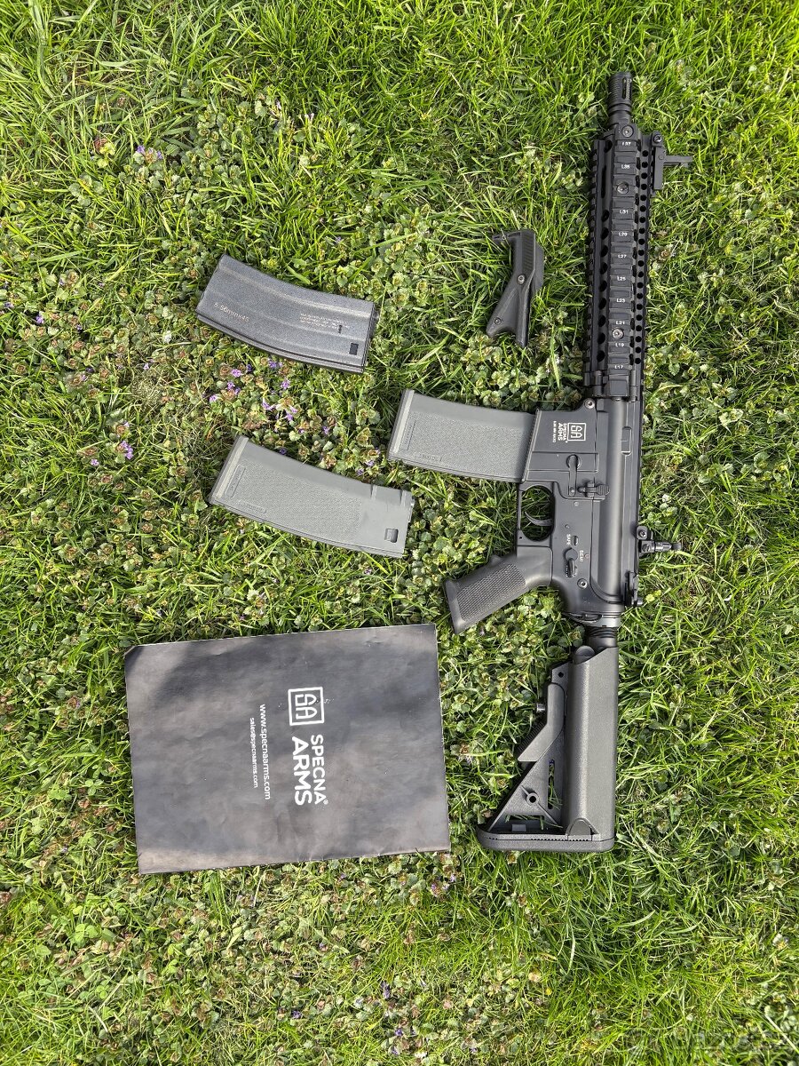 Specna Arms SA-A03 M4