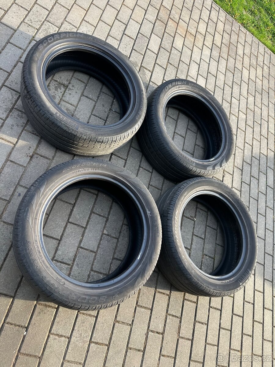 Pirelli Scorpion Verde 235/50R19