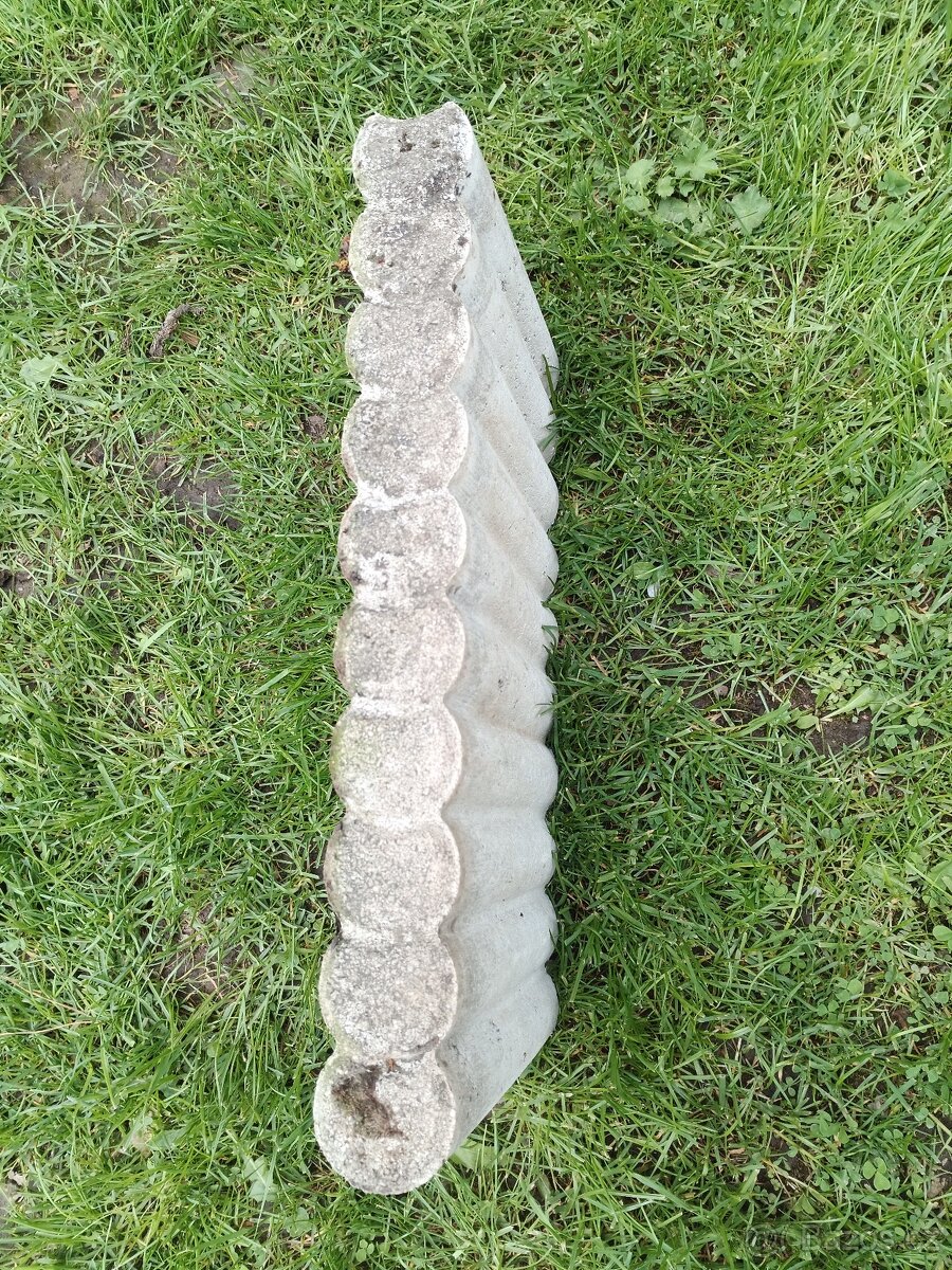Prodám betonovou palisádu