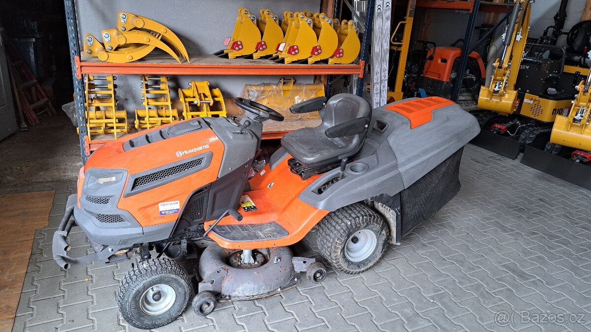 Zahradní sekací traktor Husqvarna TC 342, 24hp, V, 2015r.v.