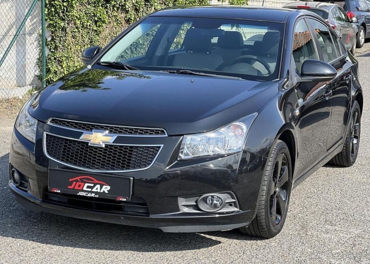 Chevrolet Cruze 1.6i 16v KOUPENO V ČR 1.MAJ. manuál 83 kw