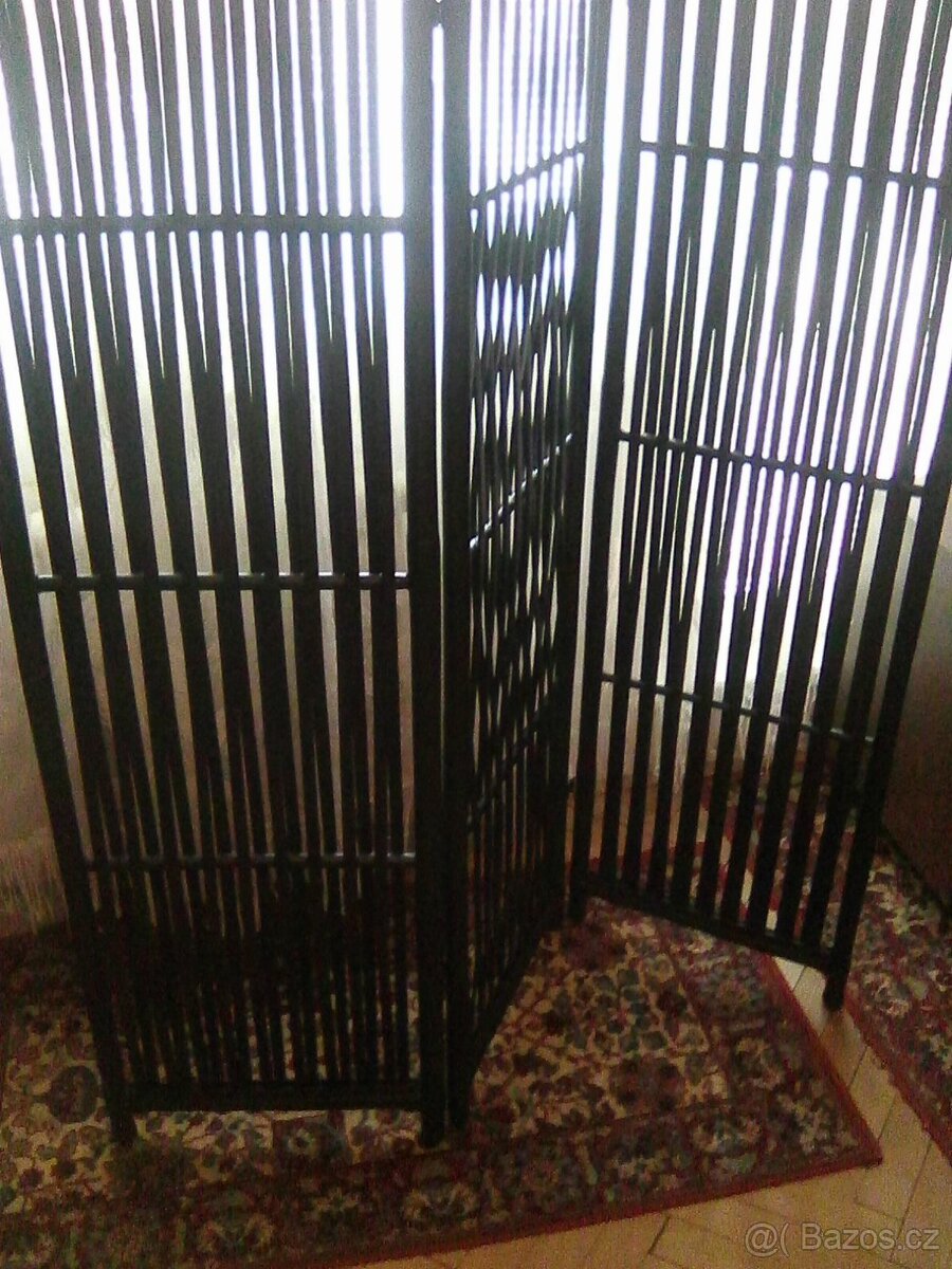 Design paravan / zástěna z bambusu - černá barva