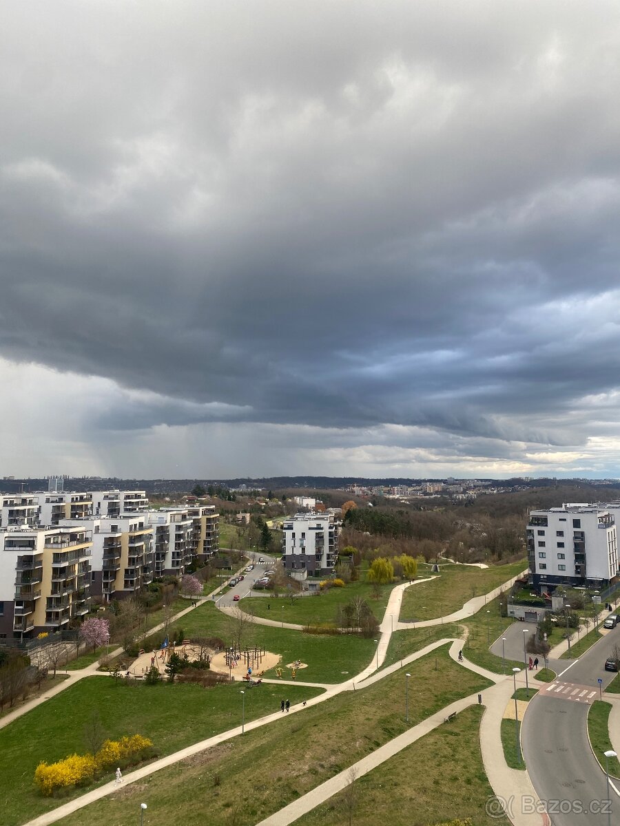 Pronájem 2+kk - voľný už od 1.7.2025