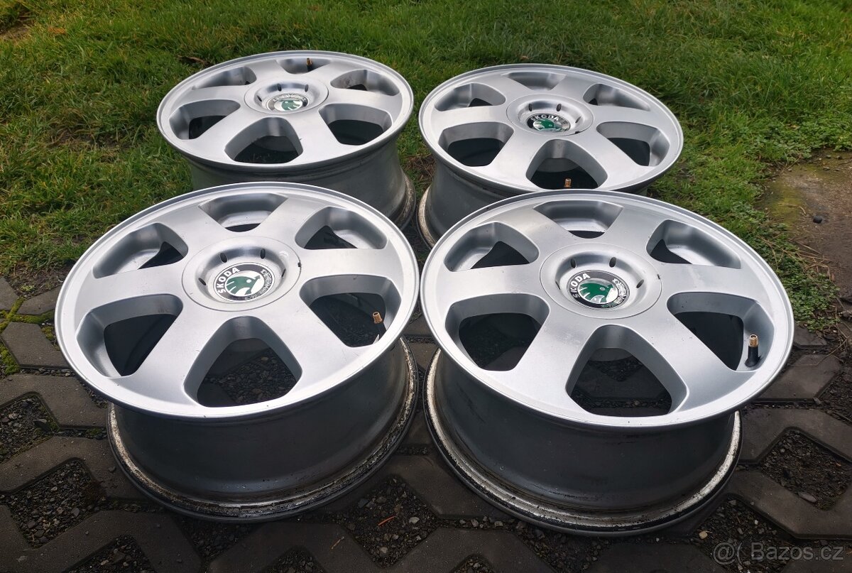 ALU disky originál Škoda 5x100 R15