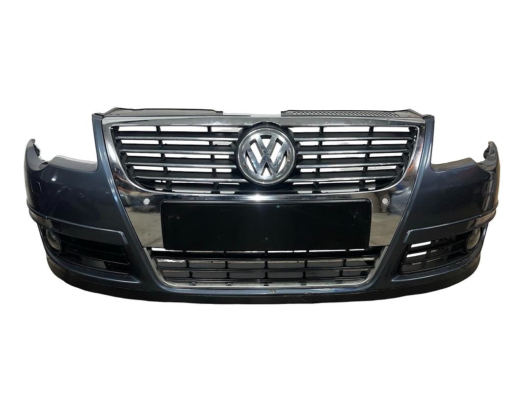 Přední nárazník šedá metalíza LK7X VW Passat B6 r.v. 2010