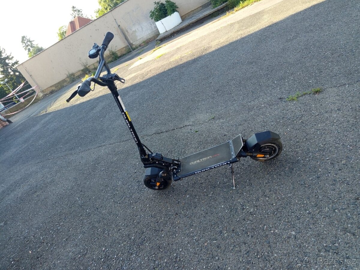 El. . koloběžka DUALTRON MINI