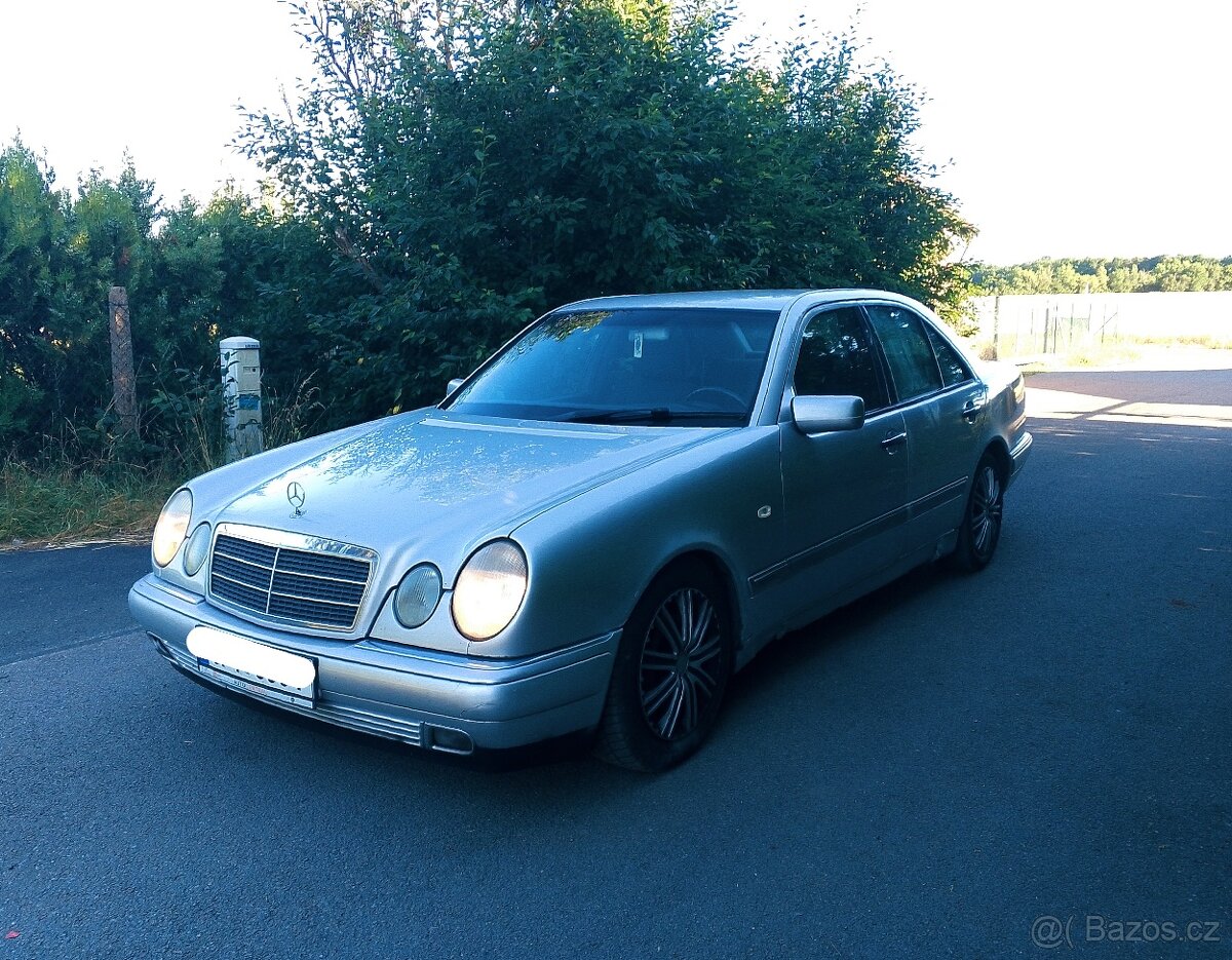 Mercedes W210 2.2 CDI elegance