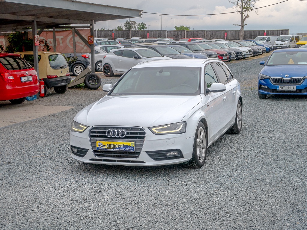 Audi A4 FL 3.0TDI mat NAVI