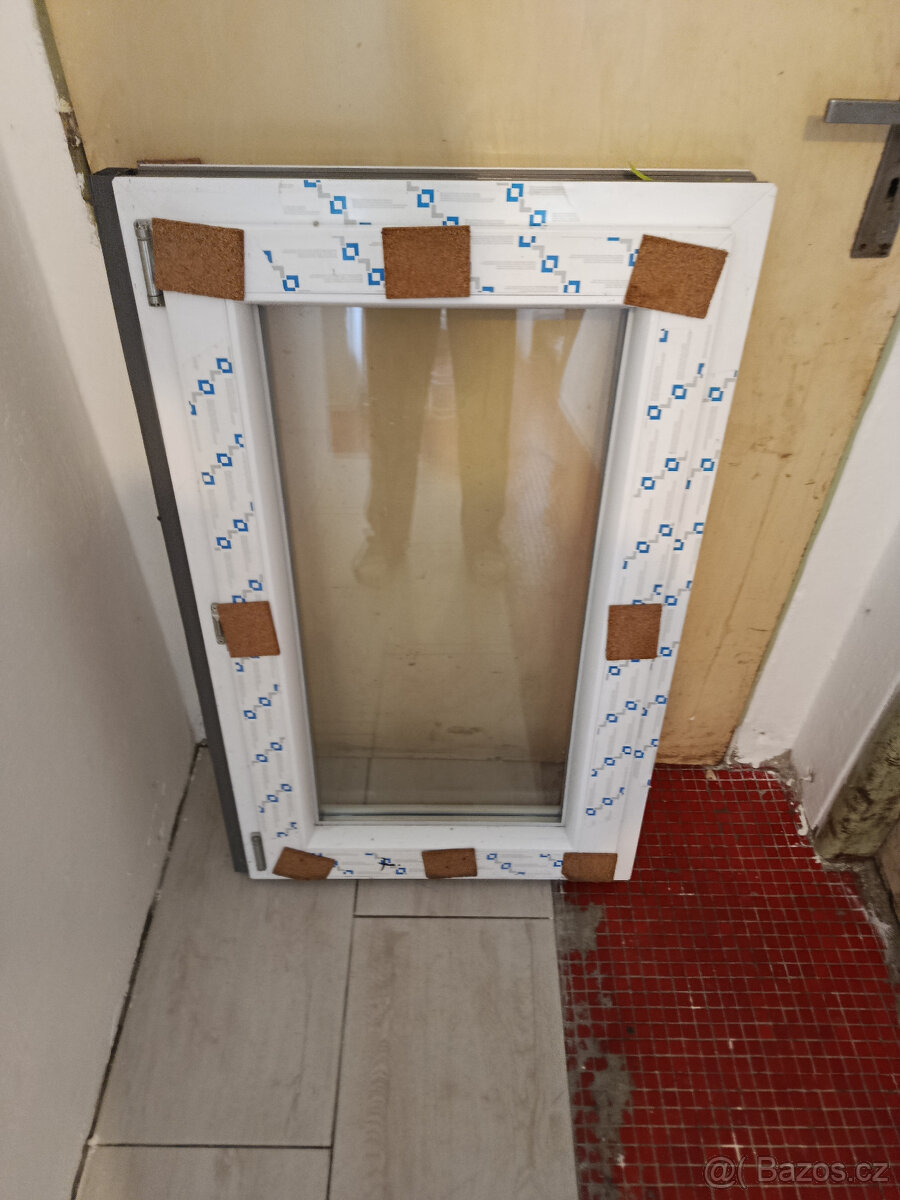 Prodam 2x nove plastove okna