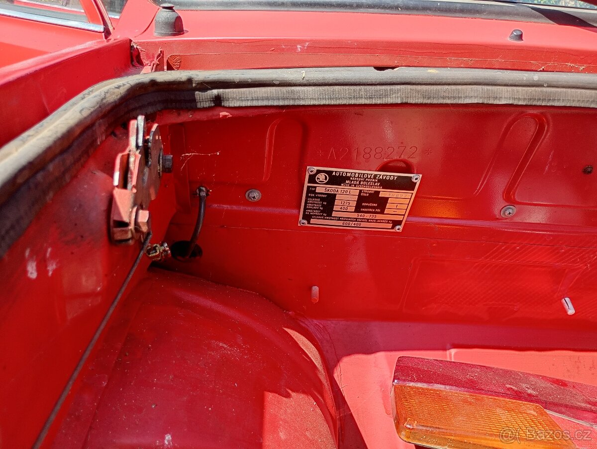 Škoda 120