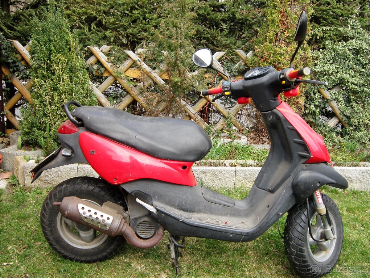 Prodám skútr Peugeot TREKKER 50