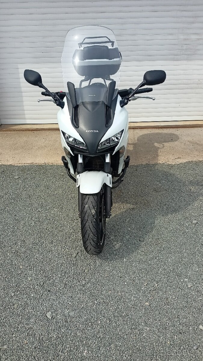 Honda CBF 1000