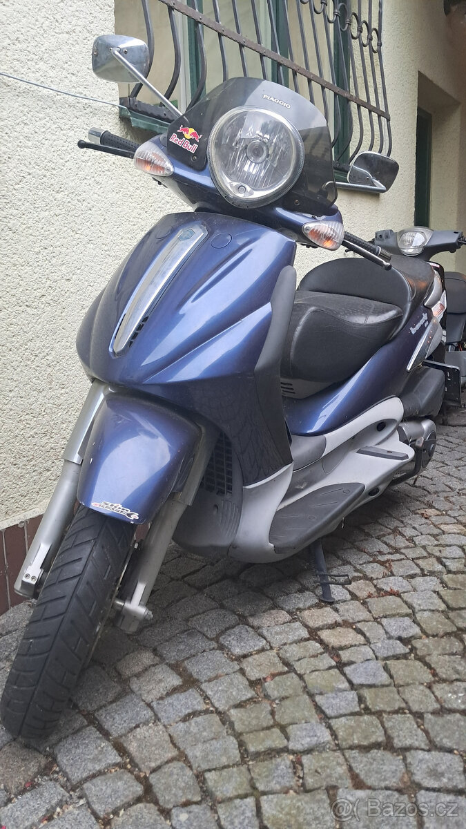 Piaggio Beverly 500