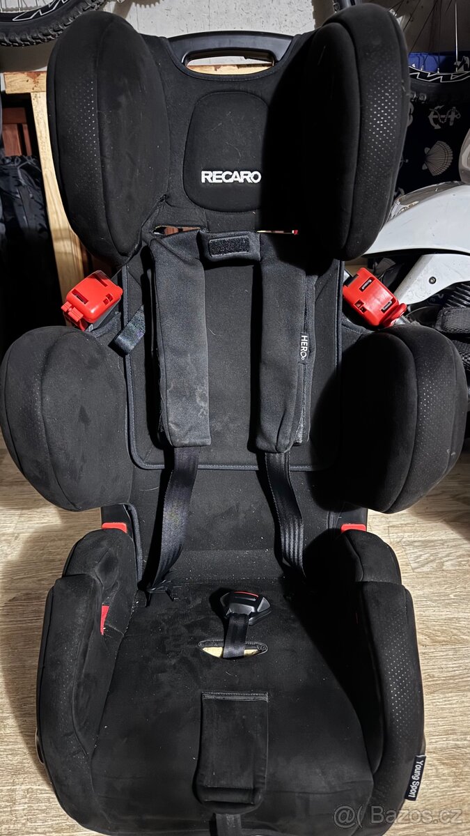 Dětská autosedačka RECARO (2017)