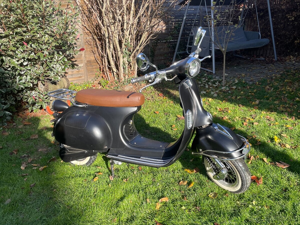 Elektroskútr e-Ves ELS-Moto