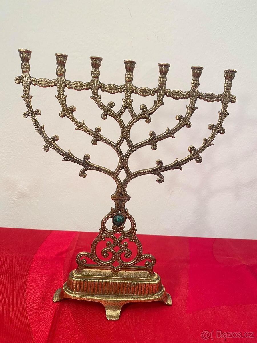 Starý mosazný židovský svícen 7ramenný