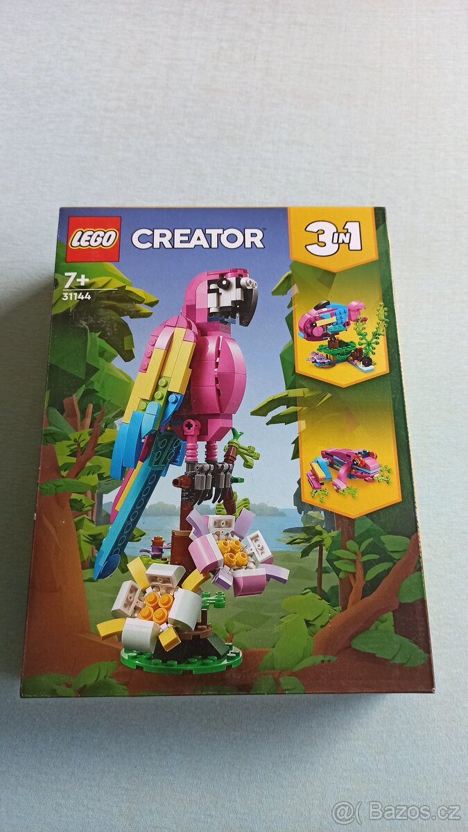 LEGO 31144 Creator Exotický růžový papoušek 3v1