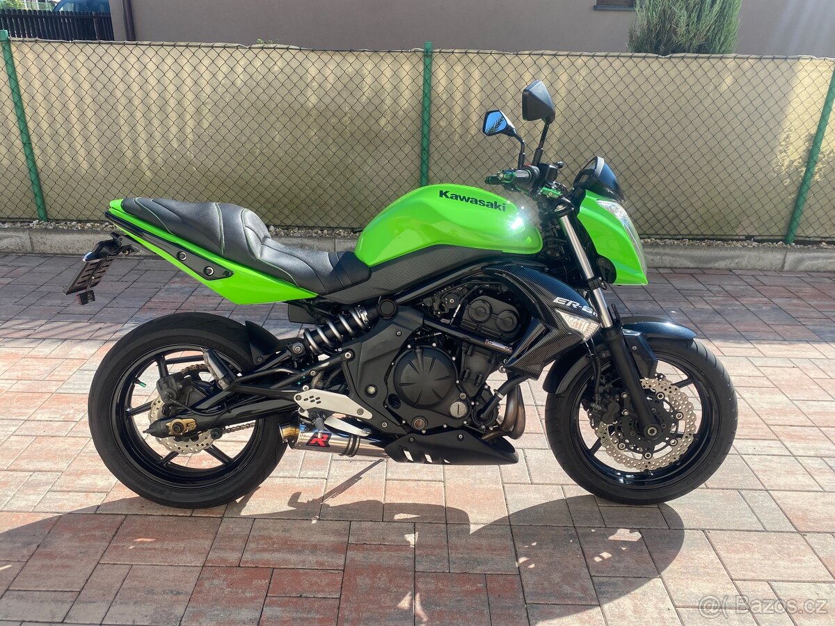 Kawasaki er 6n 2010