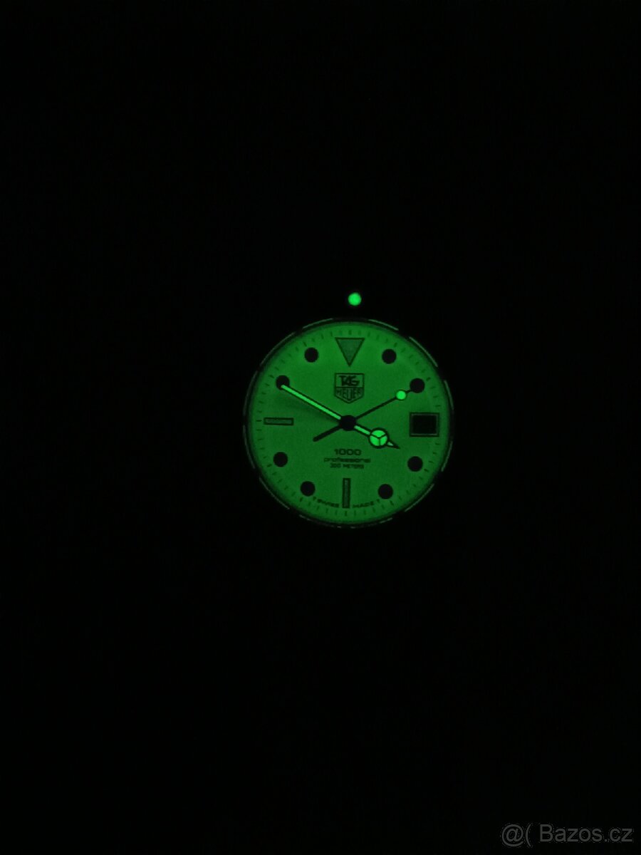 Tag Heuer 1000 s Lume ciferníkem James Bond