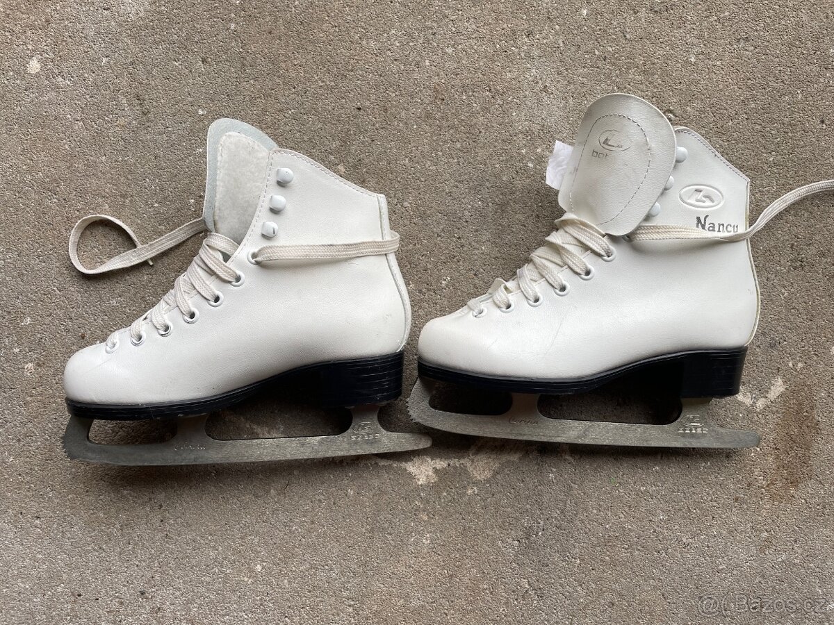 Dívčí brusle Nancy