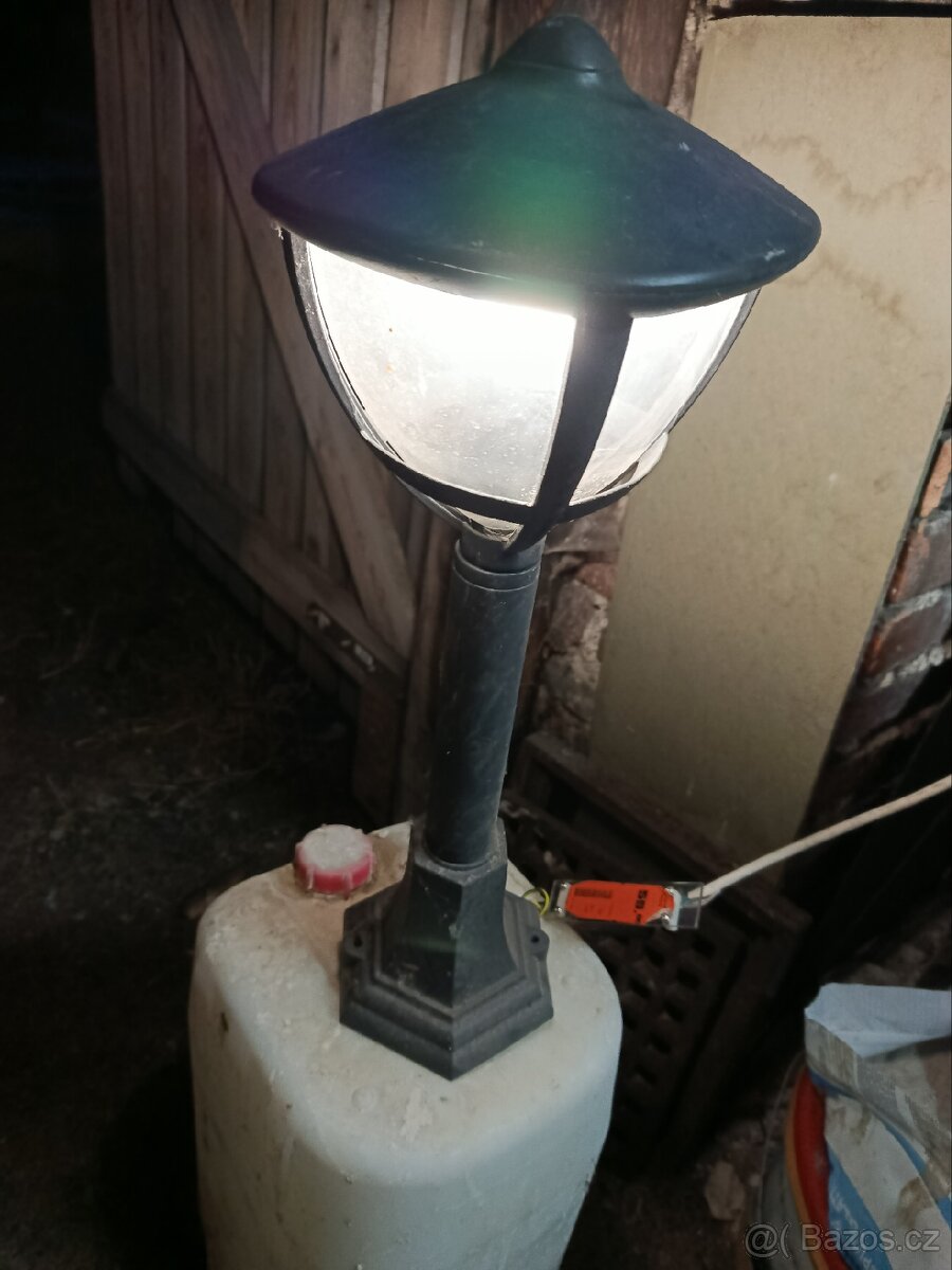 Venkovní světlo (50cm)