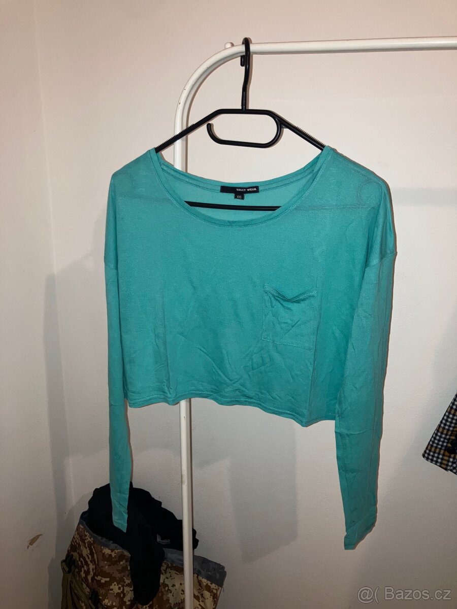 Triko s dlouhým rukávem