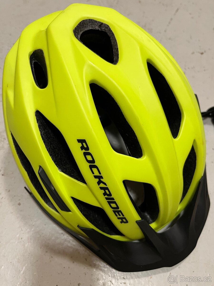 Cyklistická helma Rockrider