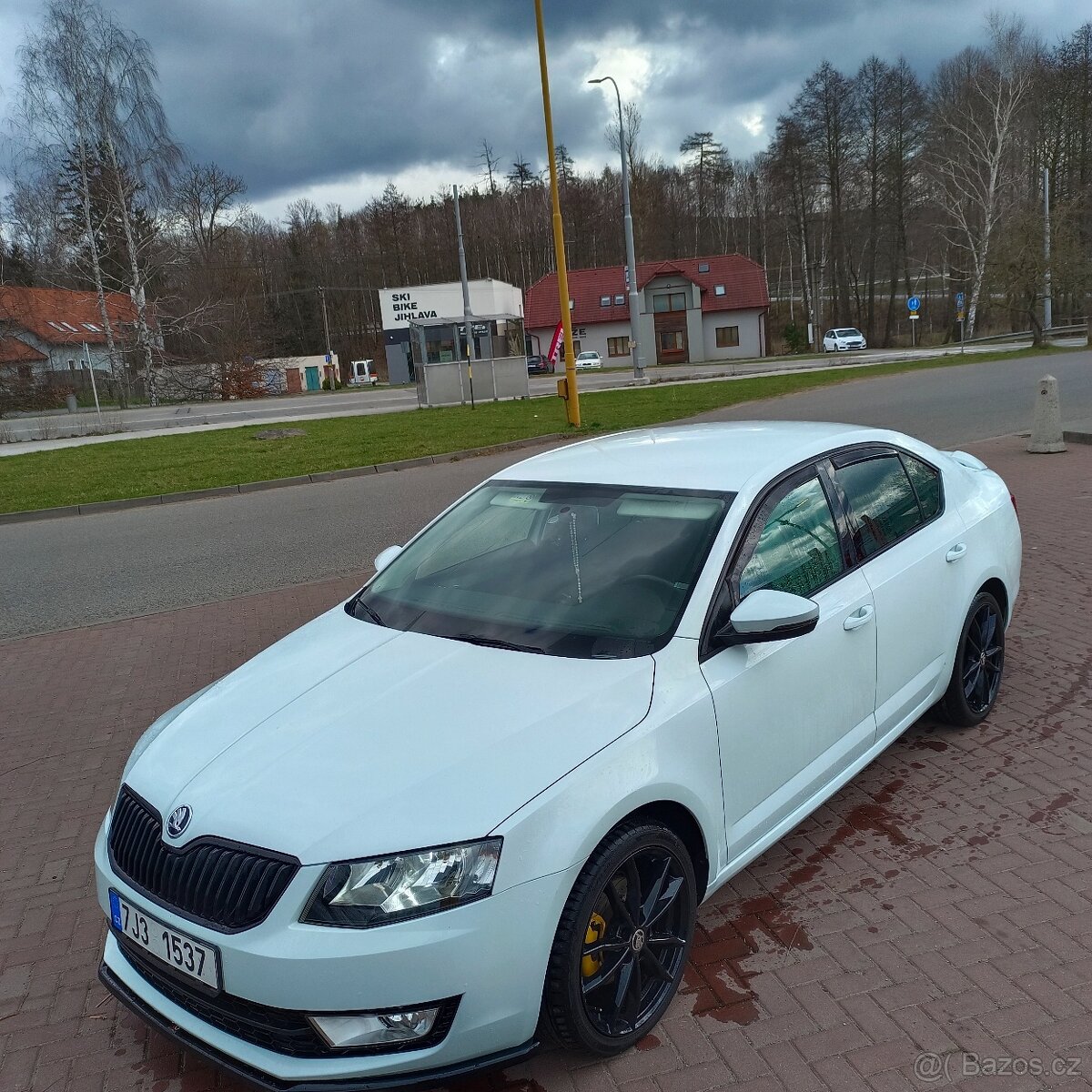 Octavia 3 RS paket najeto 77000 možnost výměny Ford Mustang
