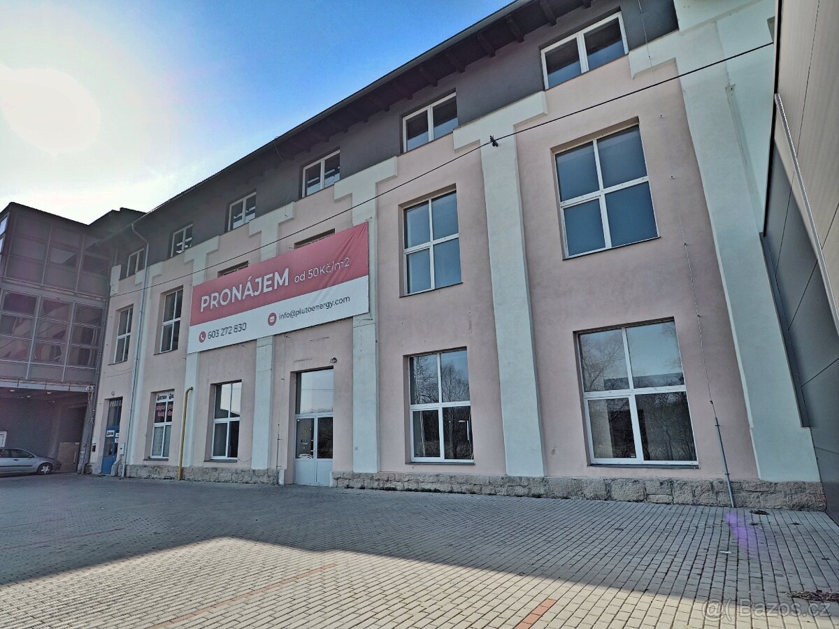 Pronájem obchodních prostor 322 m²
