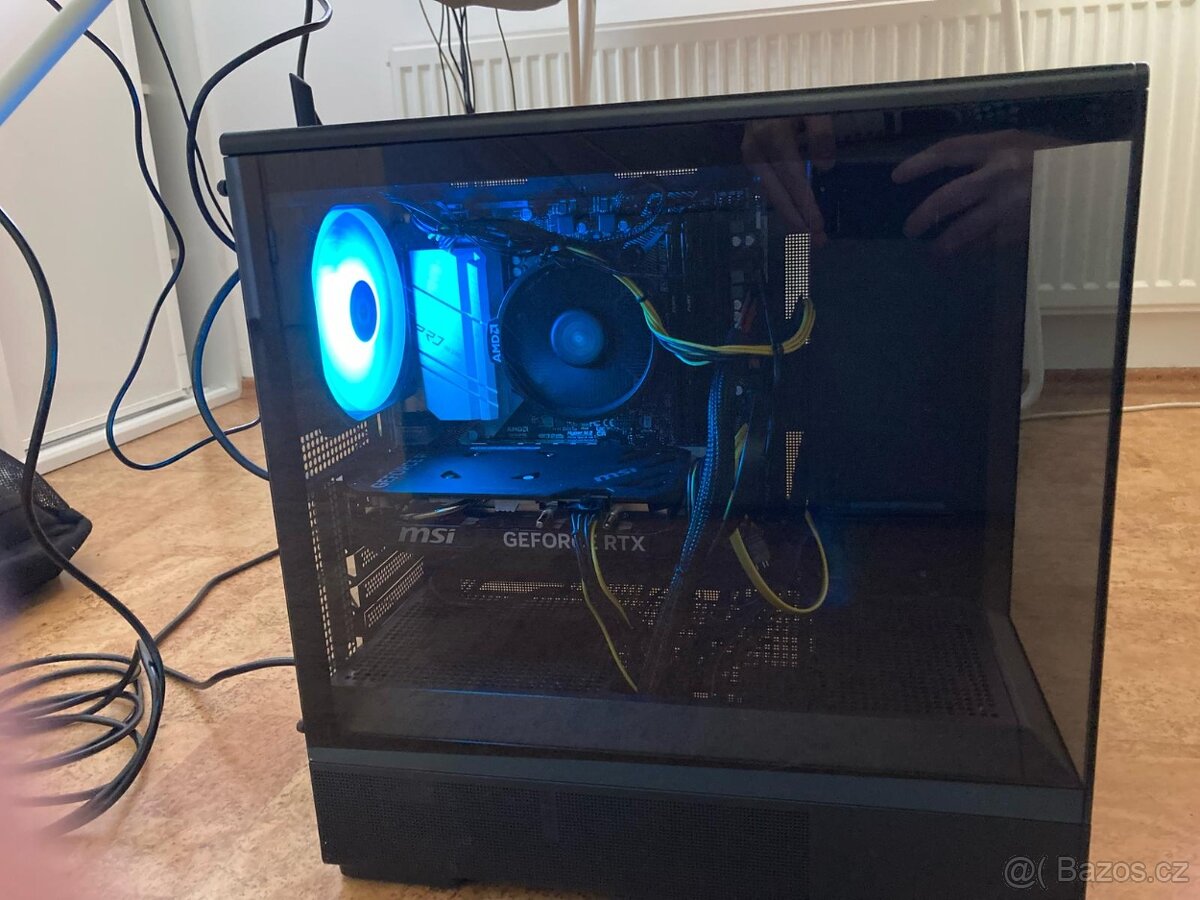 PC - Ryzen 5 5600X, RTX 4060, 32GB DDR4 - 23 měsíců záruka