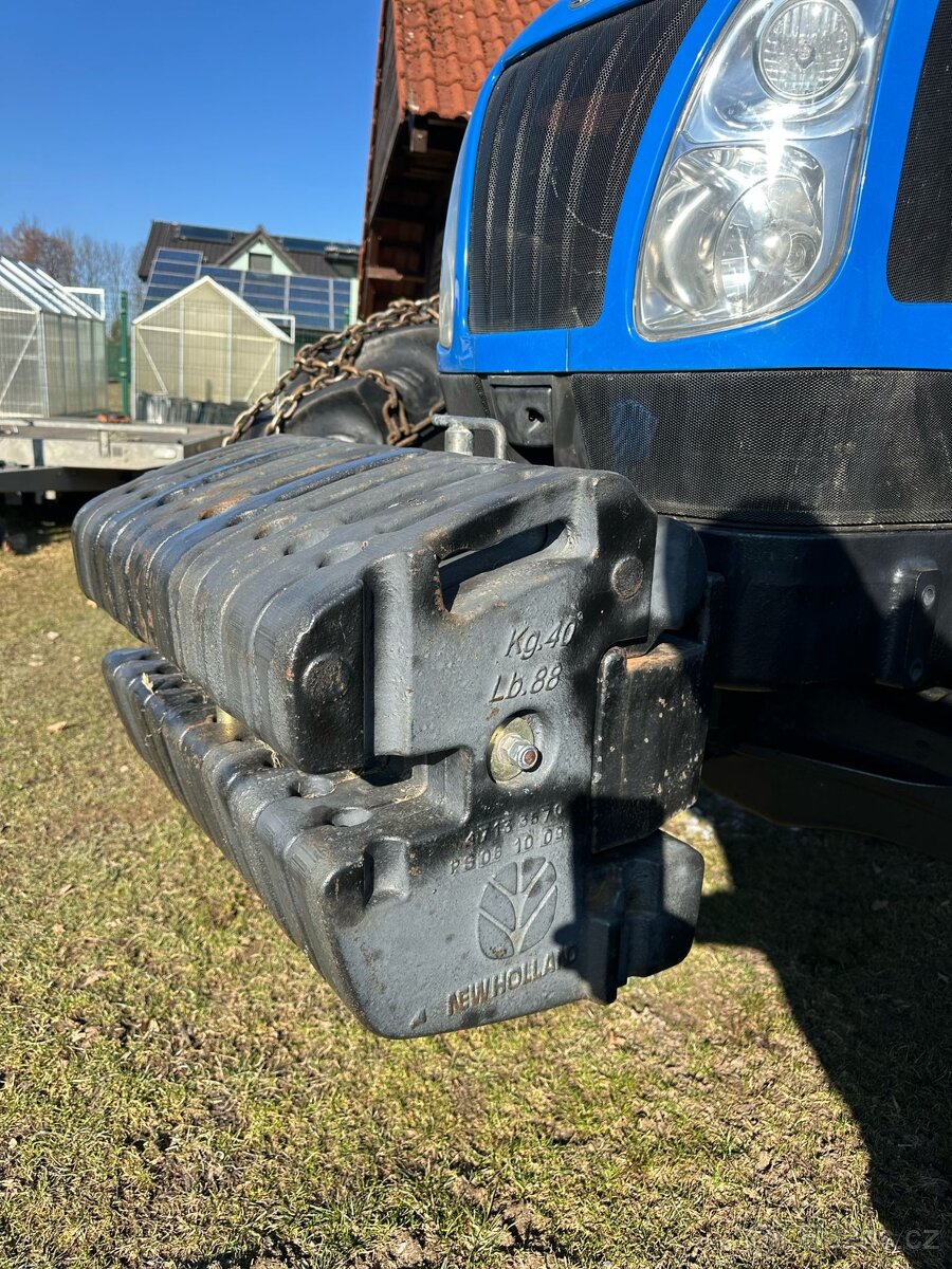 Závaží na New Holland