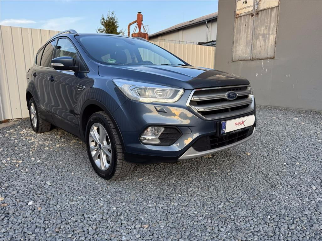 Ford Kuga 2,0 TDCi Titanium 4x4 1.maj ČR
