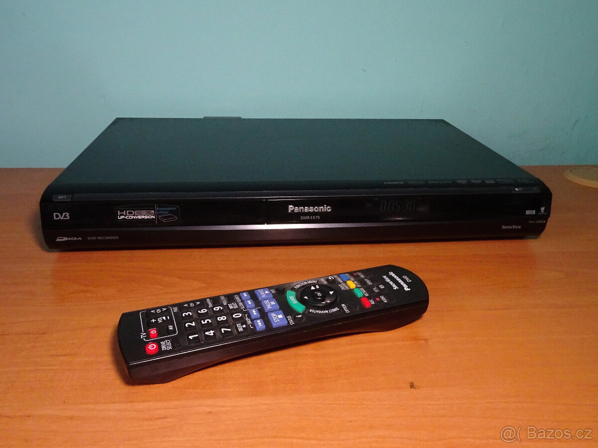 DVD rekordér PANASONIC DMR-EX79 - 250 GB HDD - USB - HDMI