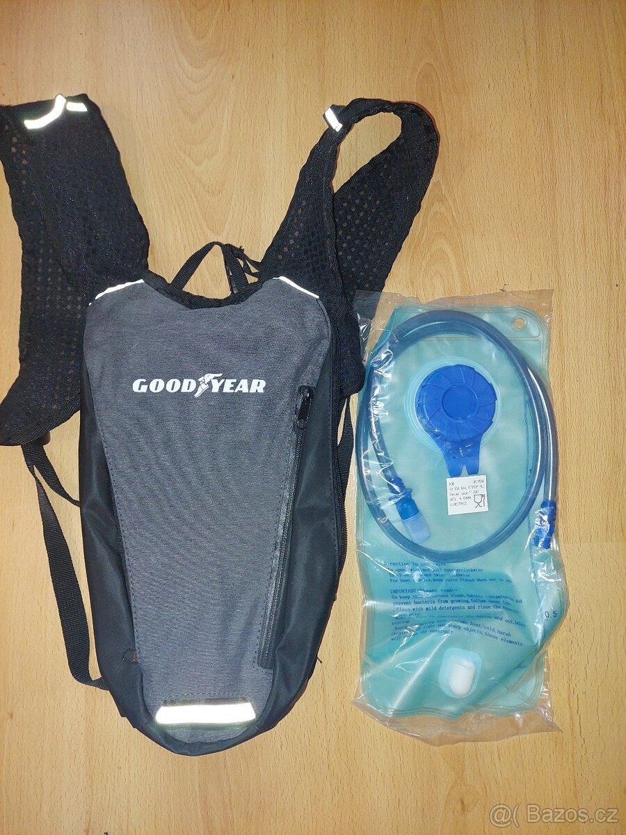 batoh s hydrovakem, camel bag, vak na vodu 2 l