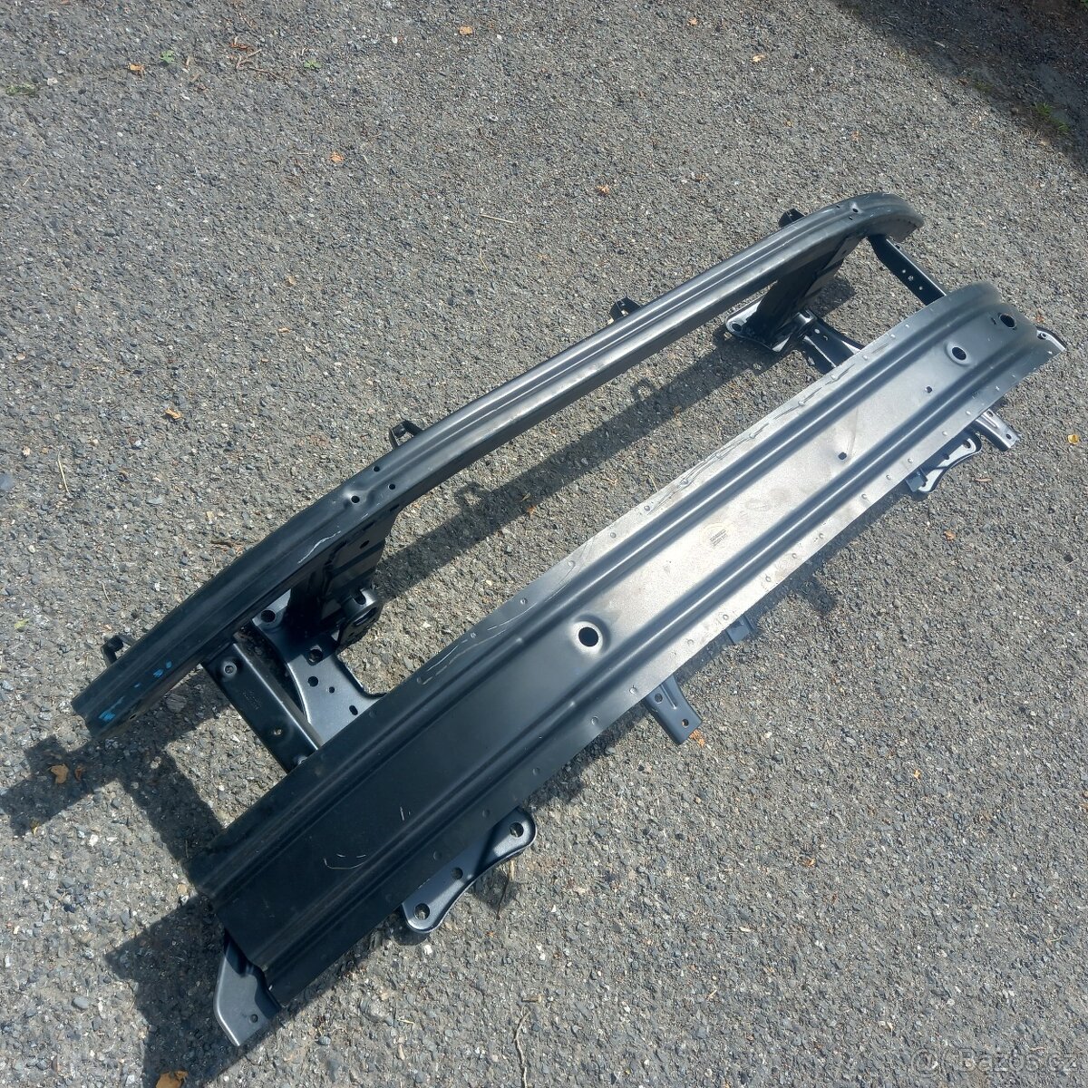 Mg predni vystuha