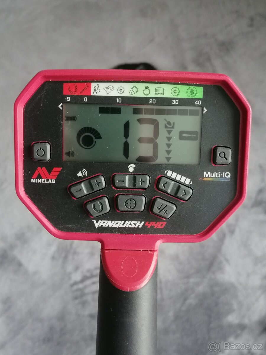 Detektor kovů Minelab Vanquish 440