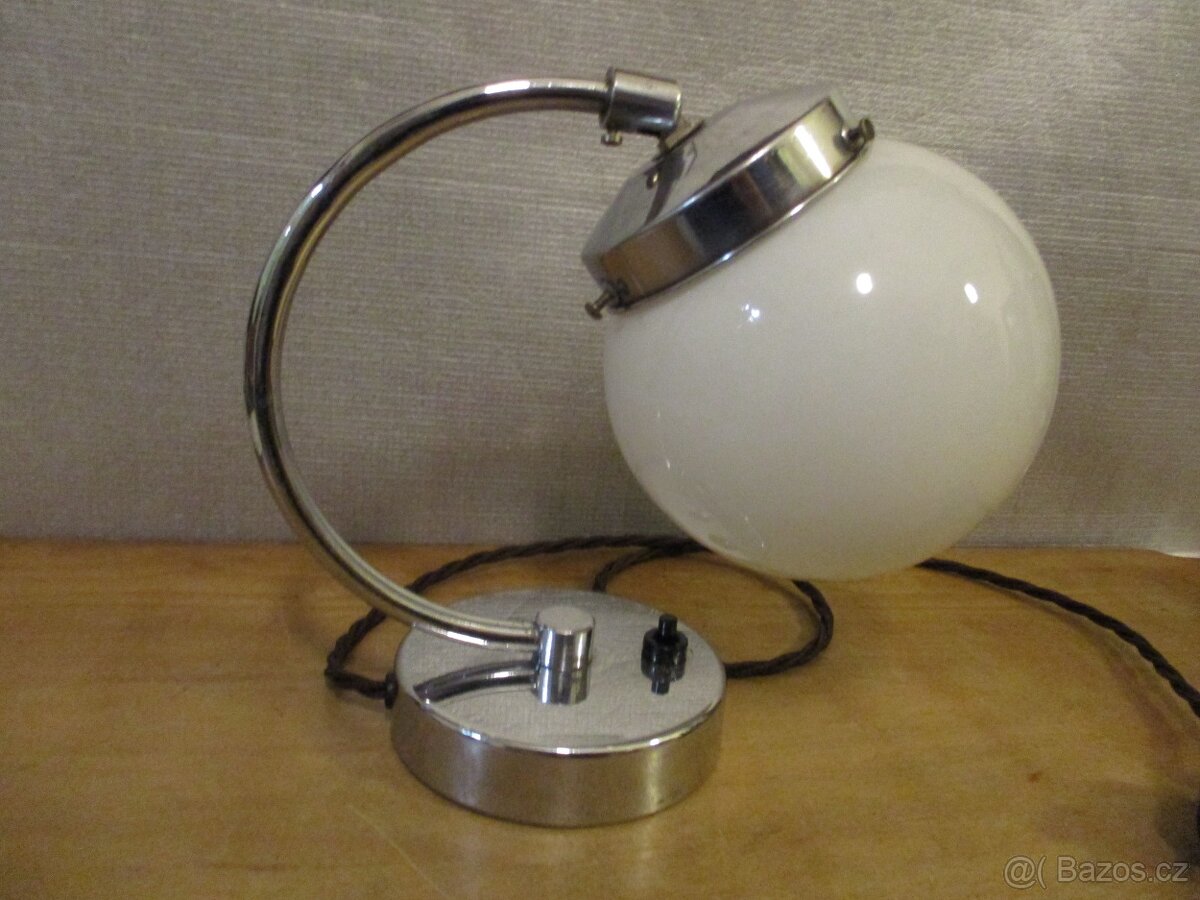 Stolní lampa chrom, funkcionalismus, funkční,