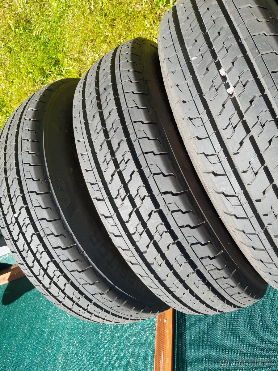 Sada letních pneu 195/75R 16C