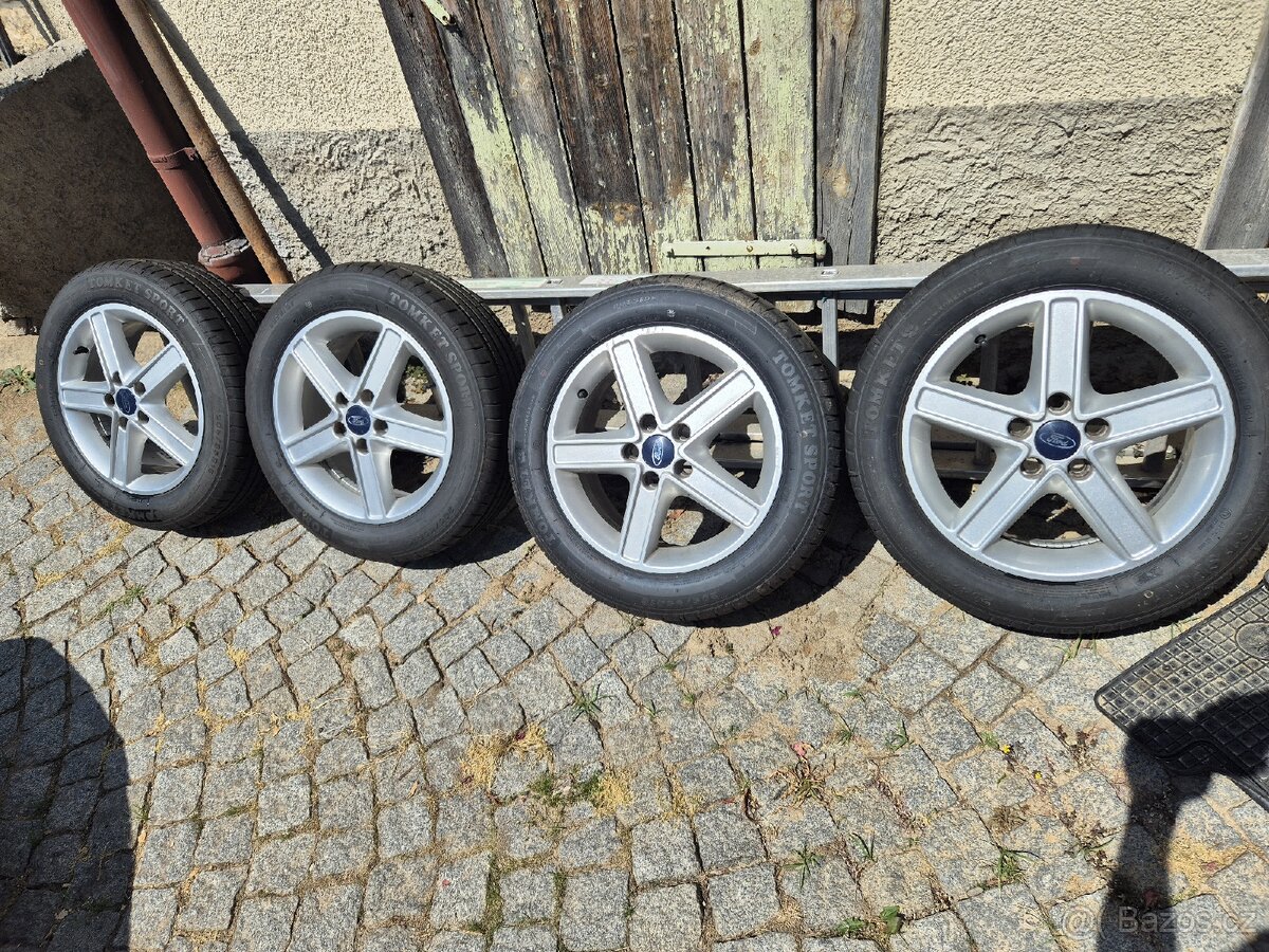 Sada letní kola Ford Focus 205/55 r16