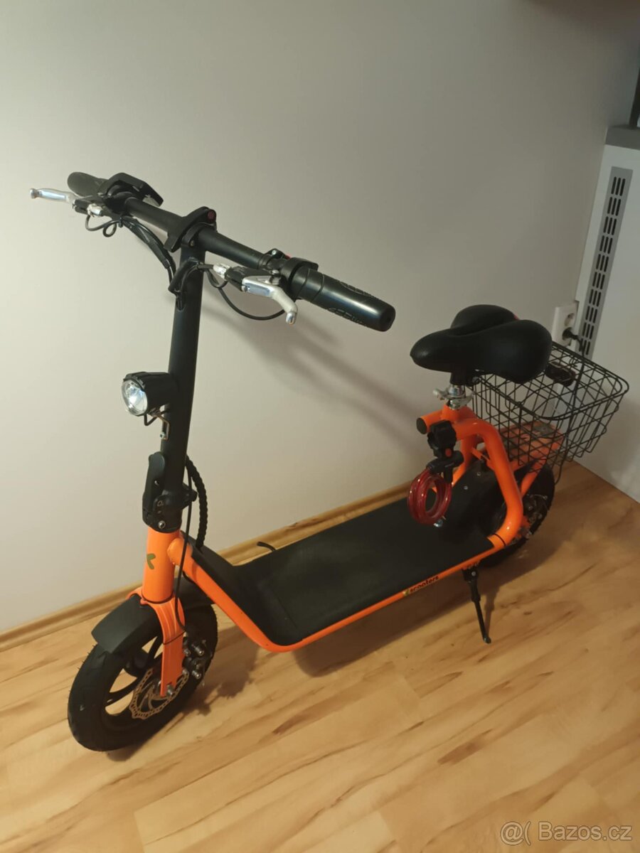 Elektrokoloběžka