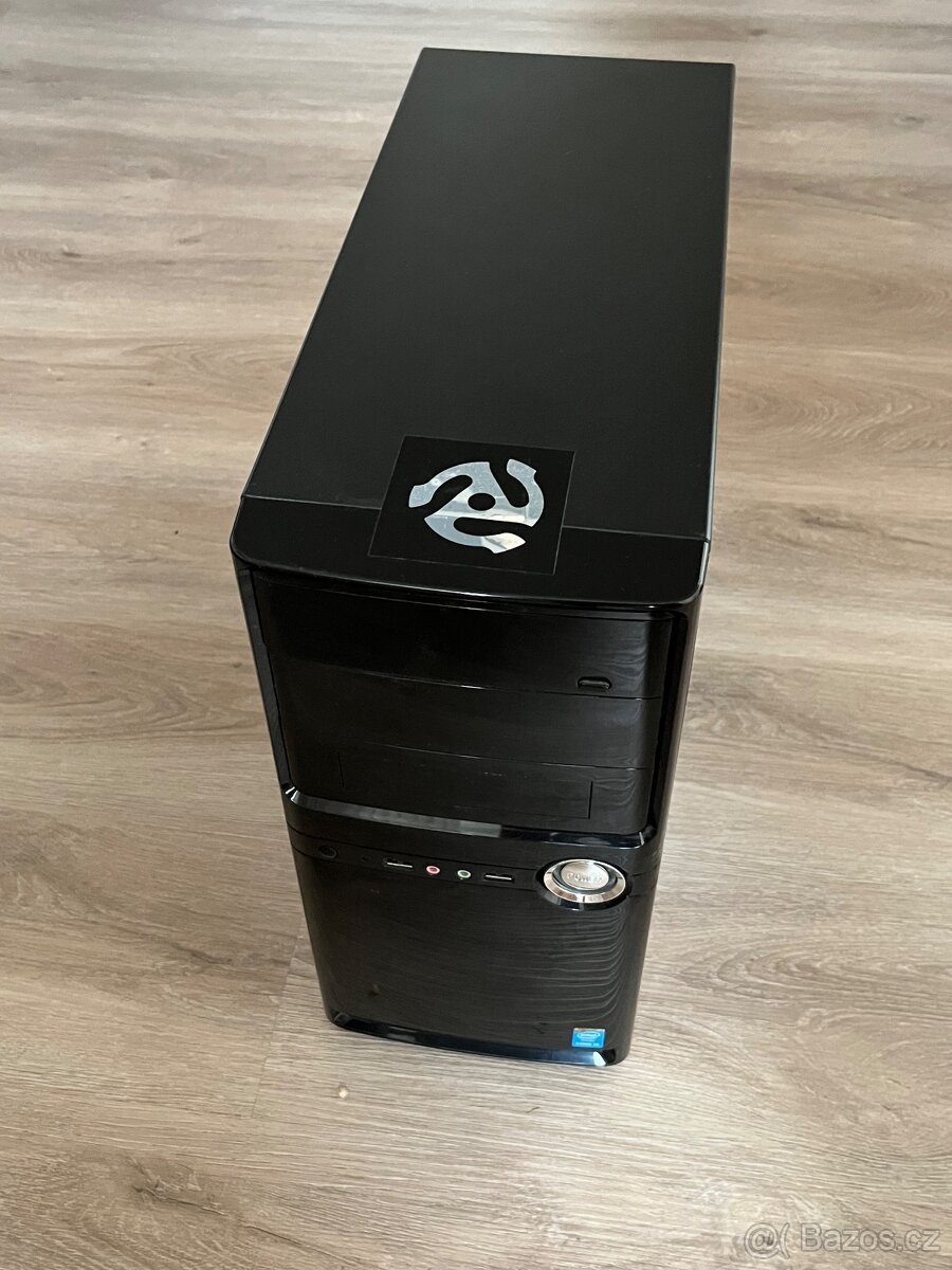 Stolní počítač i5 / 16 GB RAM / SSD / GTX 760 – spolehlivý